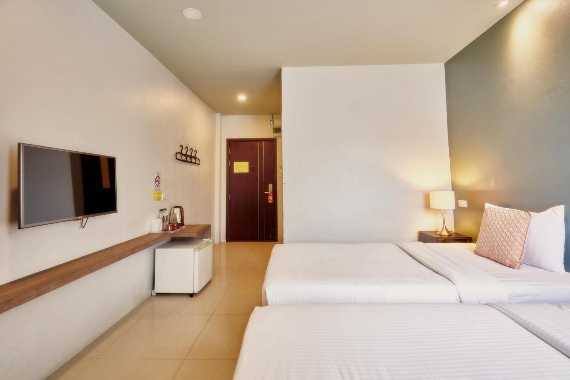 H Hotel Phrasing Chiang Mai Extérieur photo