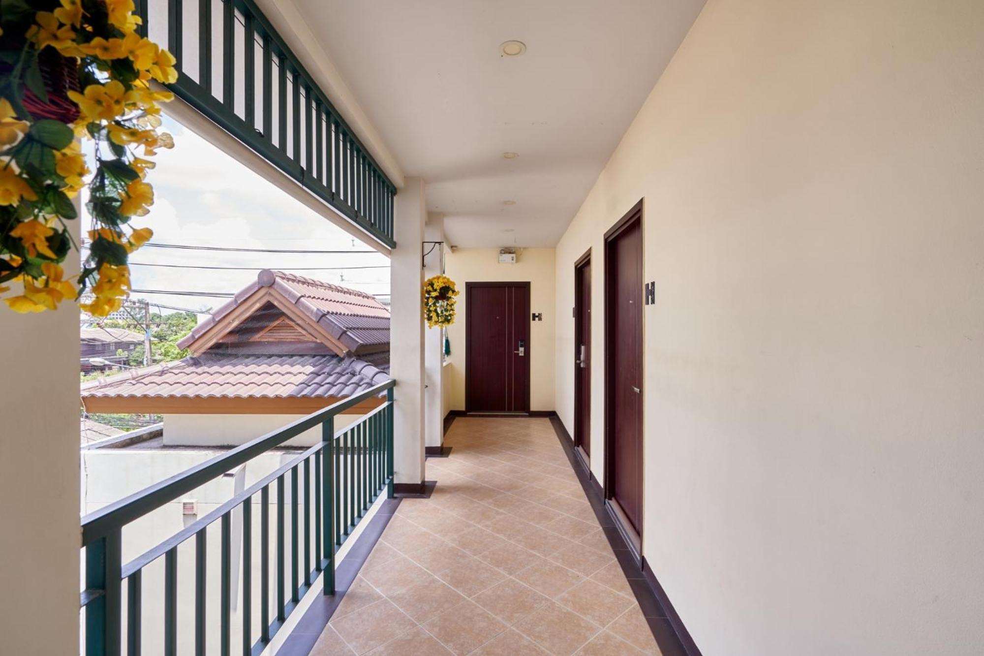 H Hotel Phrasing Chiang Mai Extérieur photo