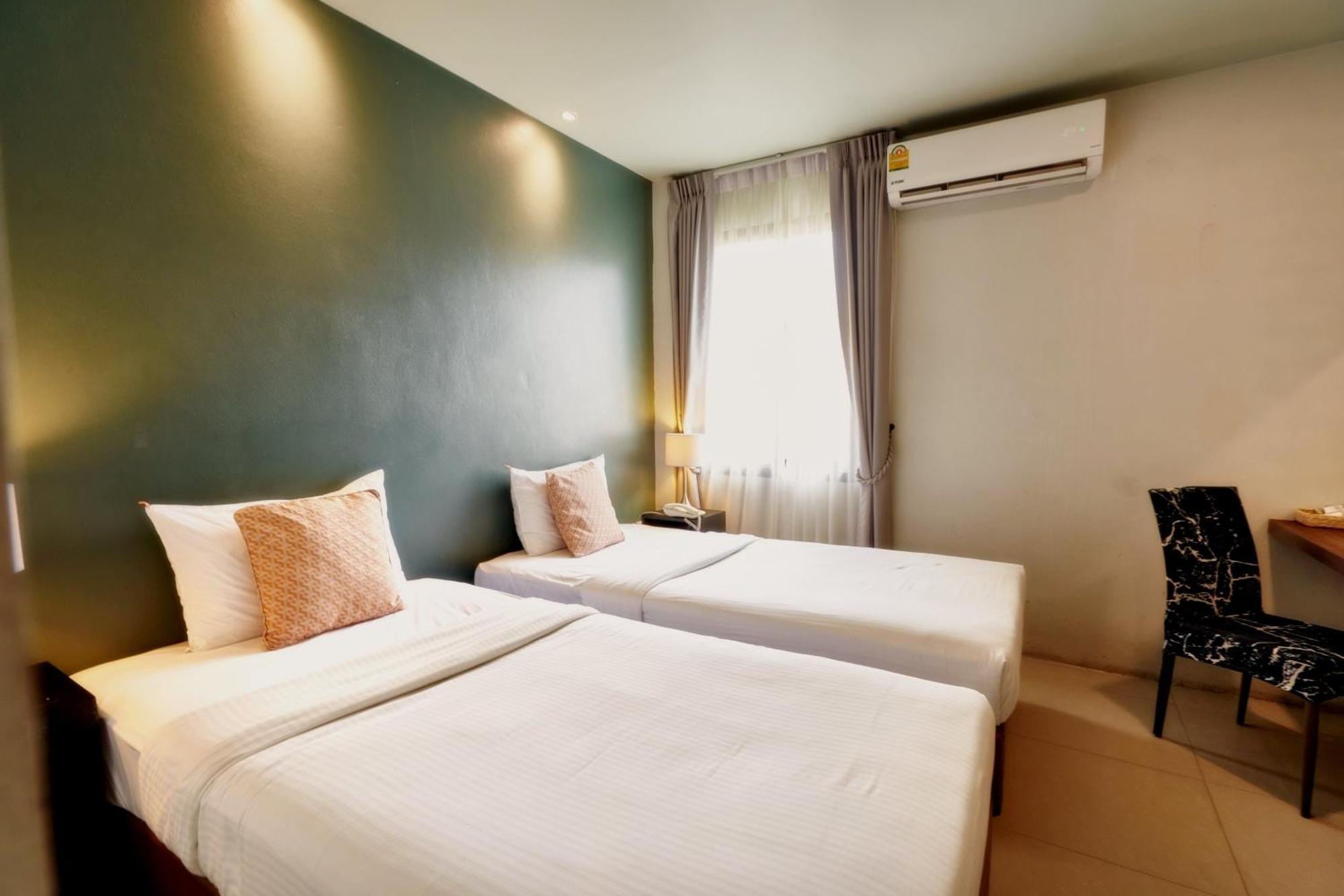 H Hotel Phrasing Chiang Mai Extérieur photo
