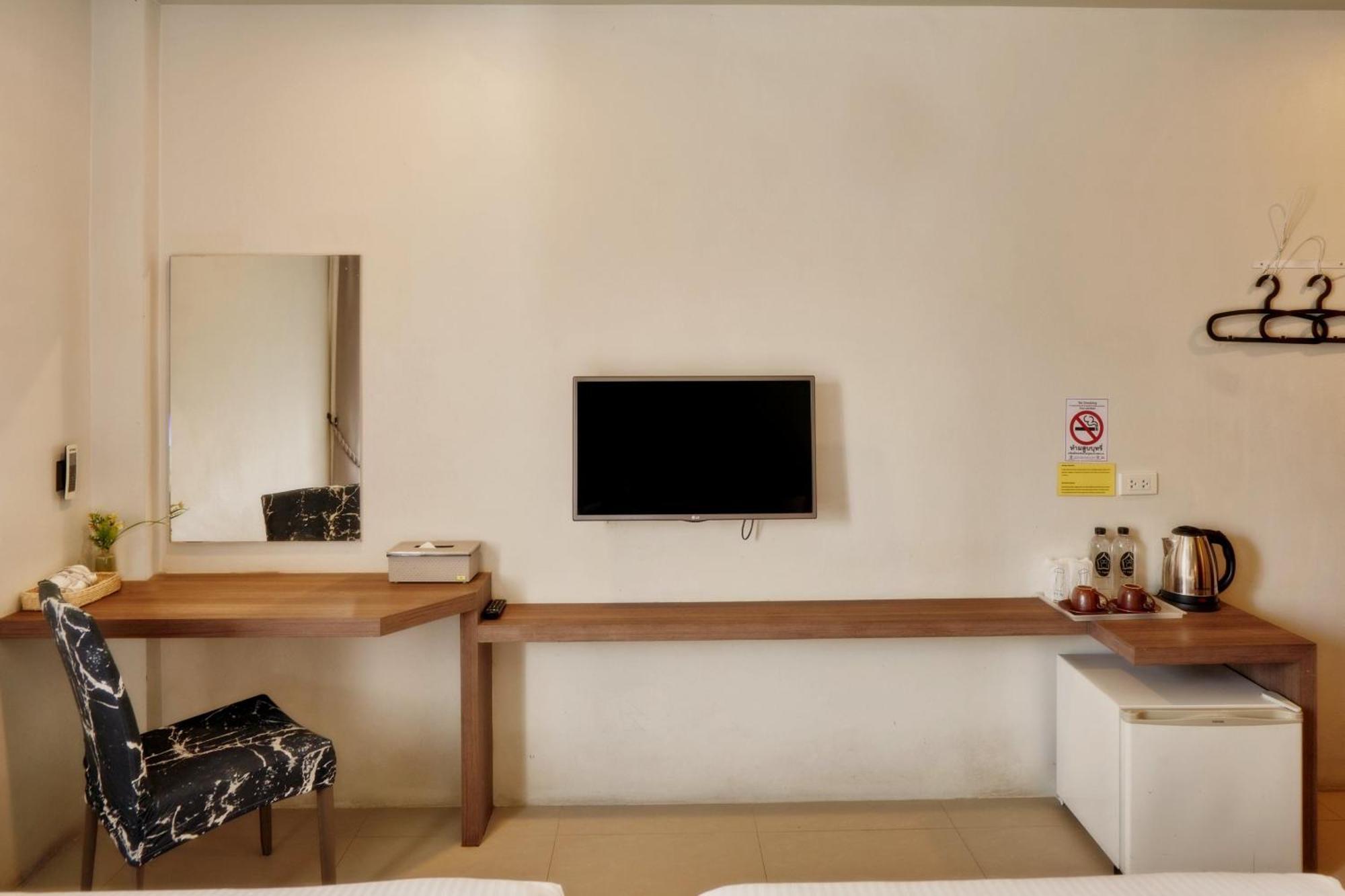 H Hotel Phrasing Chiang Mai Extérieur photo