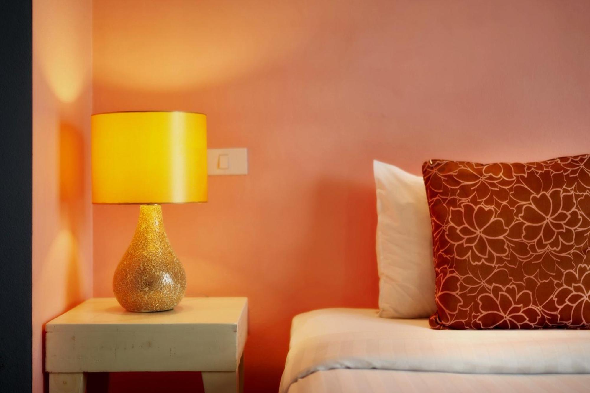 H Hotel Phrasing Chiang Mai Extérieur photo