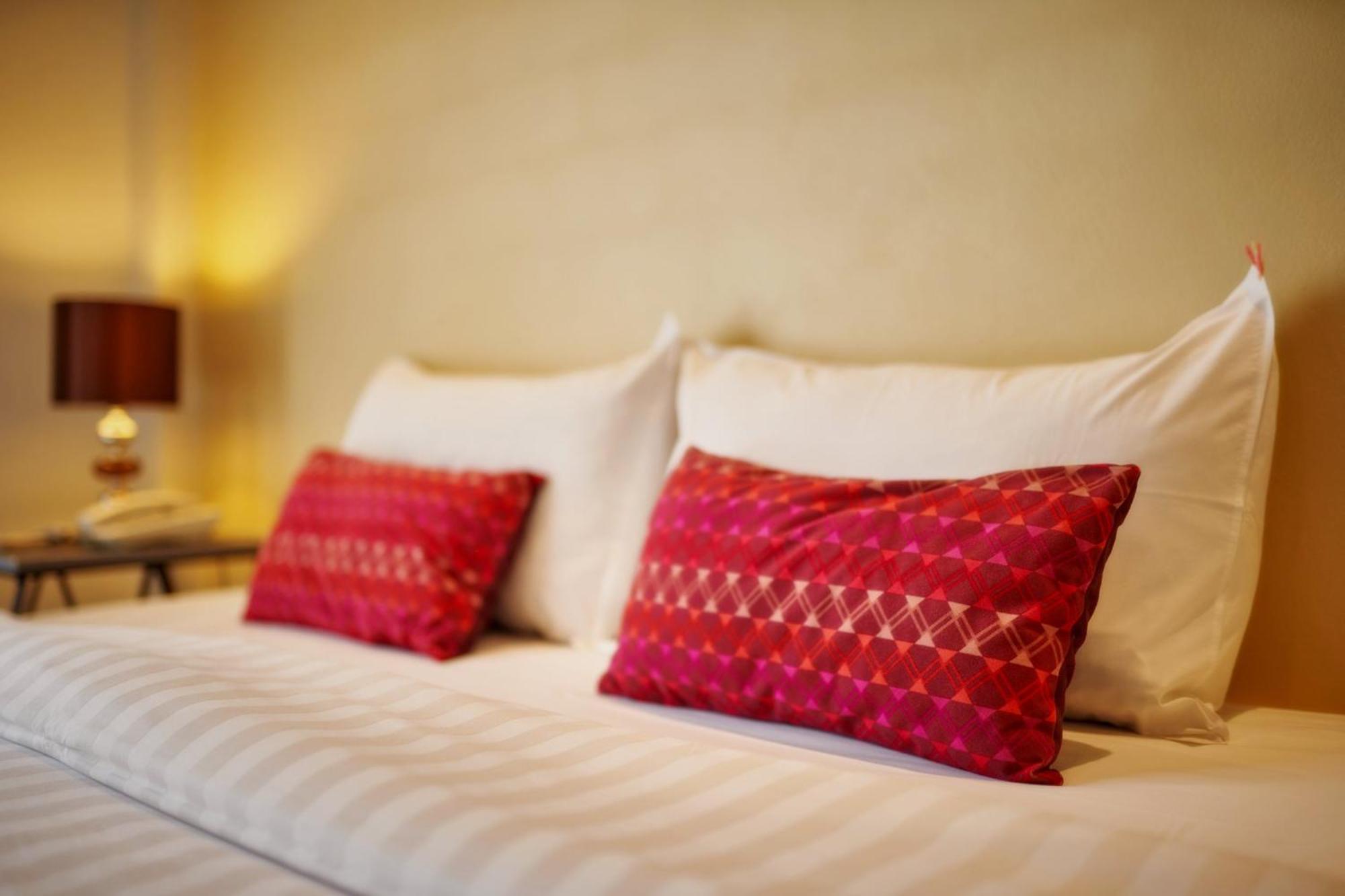 H Hotel Phrasing Chiang Mai Extérieur photo