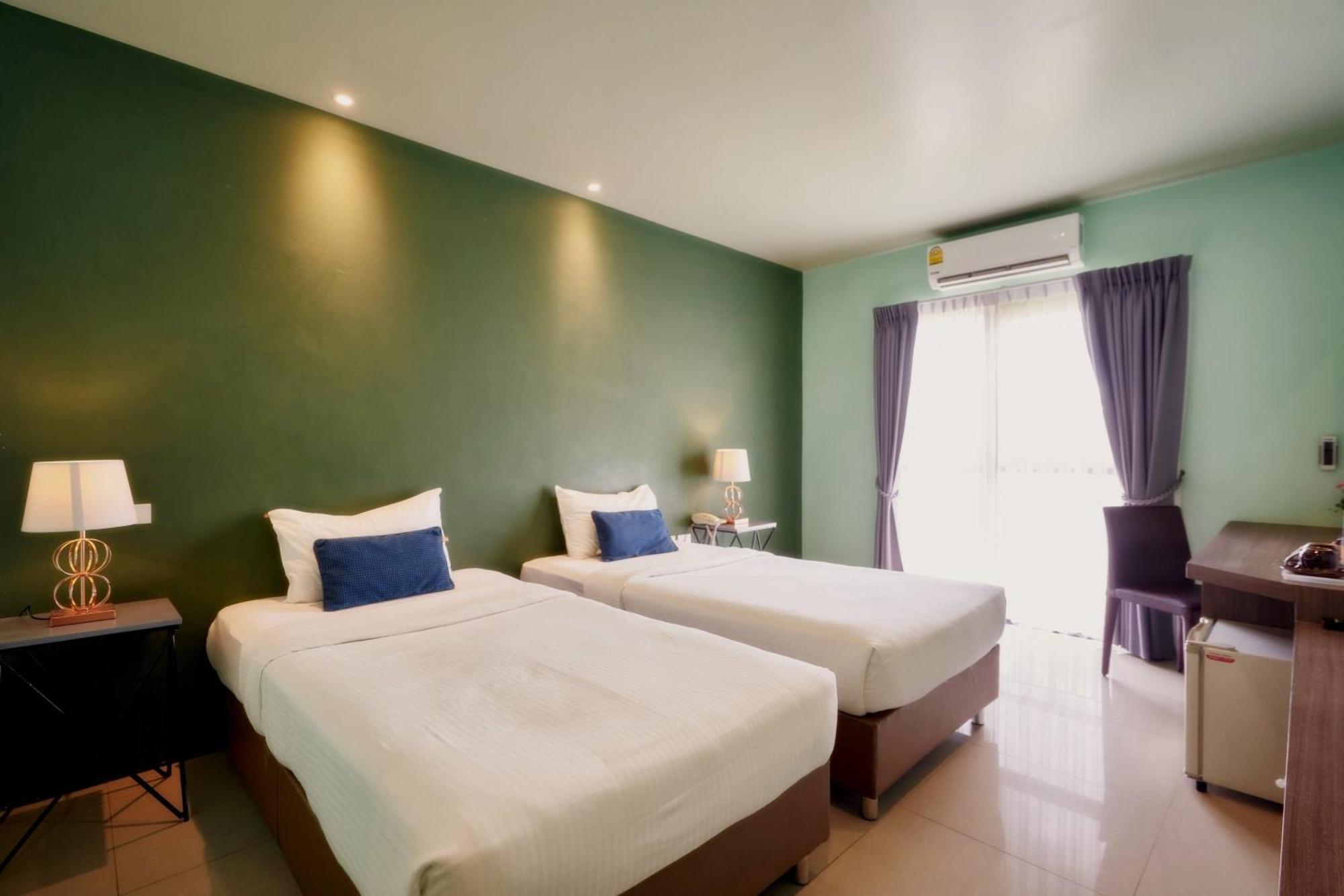 H Hotel Phrasing Chiang Mai Extérieur photo